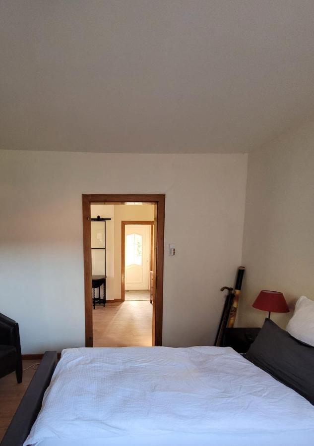 Bed and Breakfast La Petite Gloire Pogum Екстер'єр фото